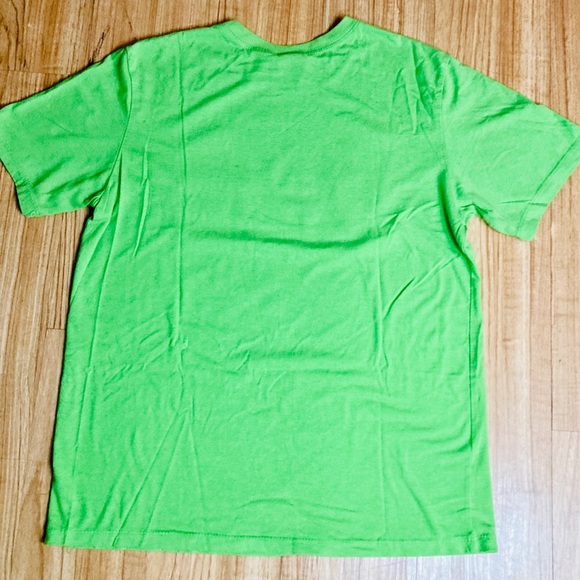 Green T- Shirt Men’s Small Short Sleeve tees - Picture 5 of 8